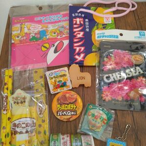 お菓子 文房具
