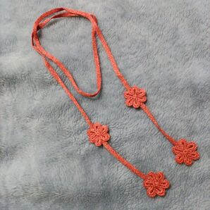 チョーカー ループタイ 編み物 花 ラメ入り ハンドメイド