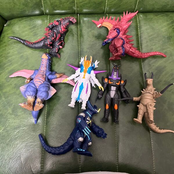 ウルトラ怪獣 7体