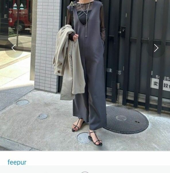 feepur Uネックサロペット