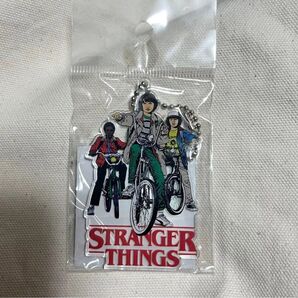 新品未開封 ストレンジャーシングス アクリルキーホルダー