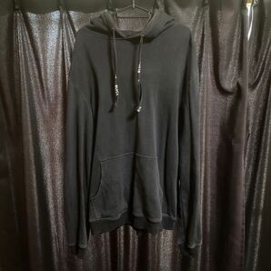 ☆定価¥23,100☆ BLVCK PARIS ブラックパリ パーカー