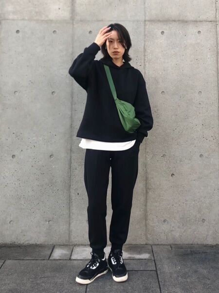 UNIQLO ドライスウェットプルパーカ