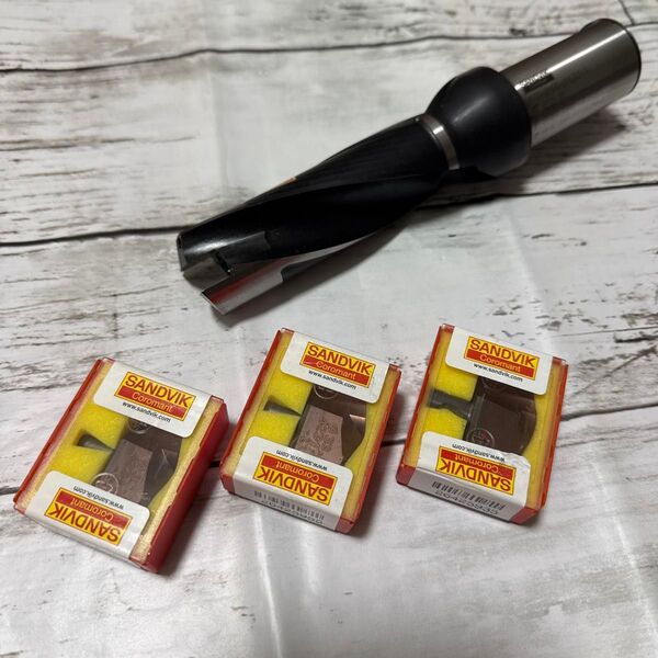SANDVIK サンドビック ☆ ヘッド交換式ドリル 旋盤用バイト Uドリル ドリルヘッド付き ドリルホルダー 穴あけドリル