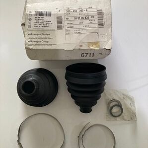 Volkswagen.Audi 純正 フォルクワーゲン、アウディ フロントドライブシャフトブーツ 新品未使用 説明文を読んで下さい