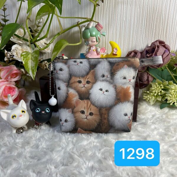 小物入れハンドメイドポーチ★カード名刺入れポーチ★★1298 フワフワ猫