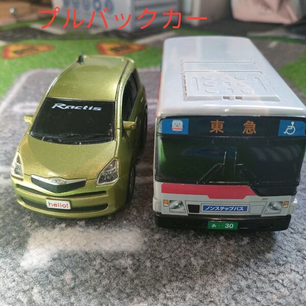 2台まとめ売り バス&車 プルバックカー ミニカー