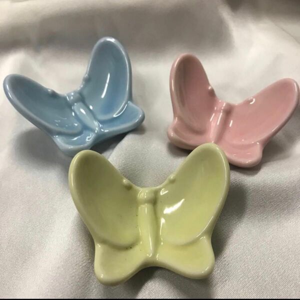 お箸置き 蝶々 カトラリーレスト 3個セット パステルカラー 3色セット