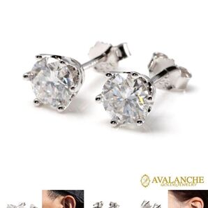 アヴァランチ モアサナイト シルバー ピアス 6.5mm 6PRONG-1.0CT