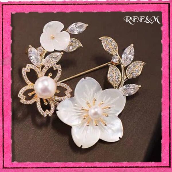 ブローチ 桜 花 フォーマル パール ギフト 入学式 母の日 プレゼント 卒業式
