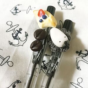 クレープとアザラシのボールペンセット