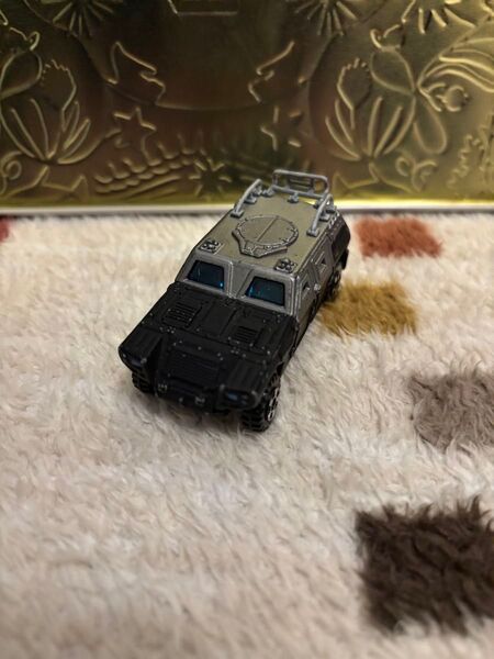 トミカ 自衛隊 軽装甲機動車