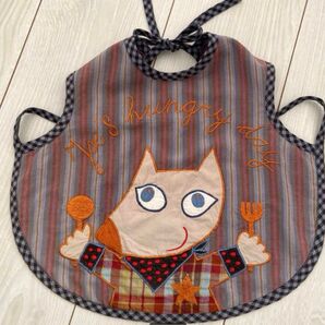 キツネさんのエプロン