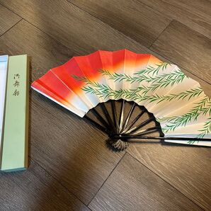 日本舞踊 舞扇子