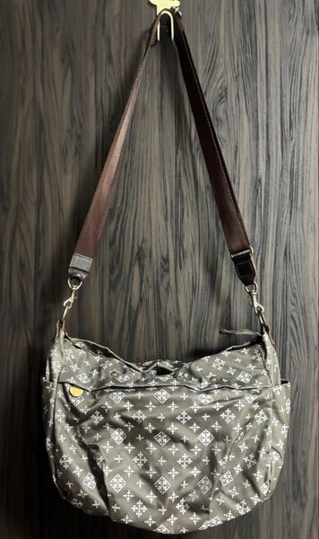 russetラシット 2way バッグ ショルダーバッグ チャーム付