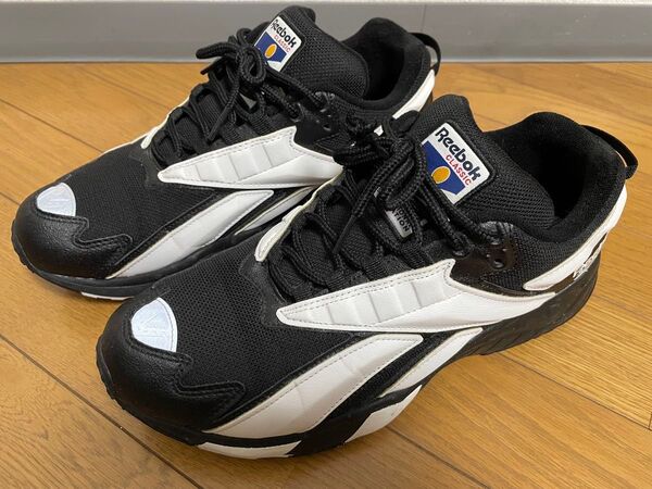 リーボック インターバル 27.5cm Reebok INTERVAL 黒白