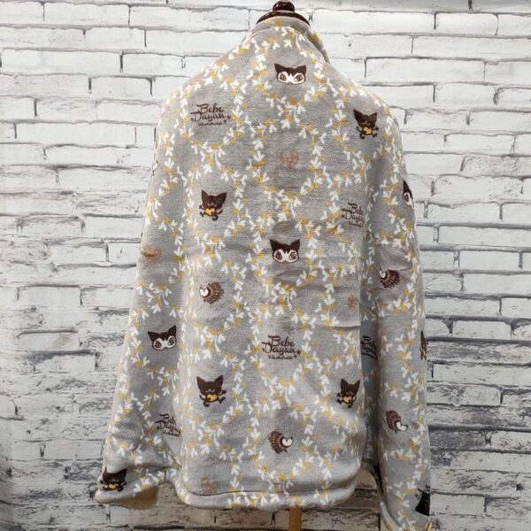 ★新品★ ベベダヤン 3WAY ひざ掛け ブランケット きのみ グレー