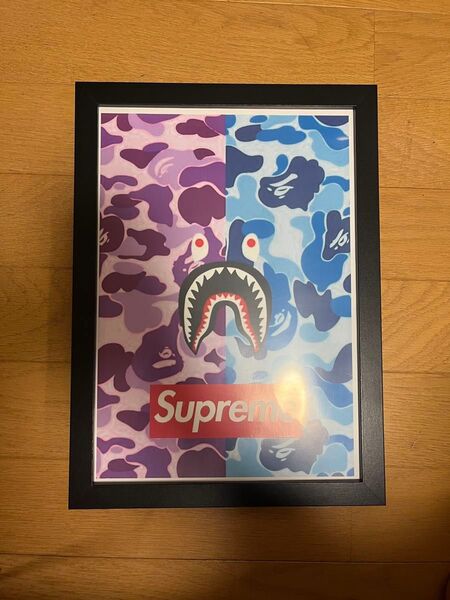 aape&supreme コラボ ポスター シュプリーム エイプ ベイプ