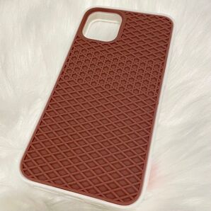新品バンズVANSiPhoneケースホワイトブラウンシリコンおしゃれインスタ映え