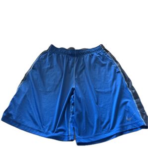 NIKE ショートパンツ XL