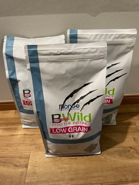 Monge B Wild Low Grain キャットフード 子猫用 2kg×3袋