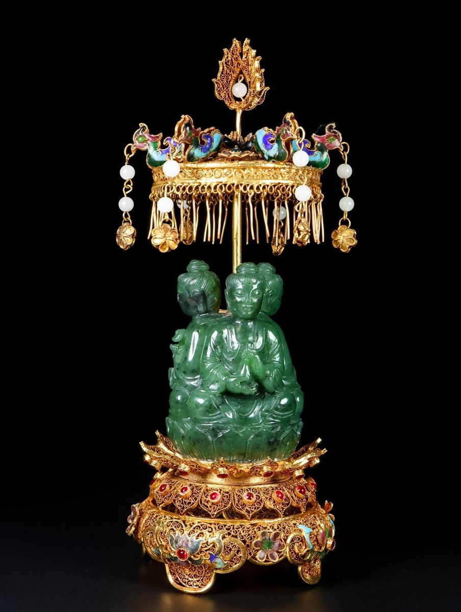 【瓏】和田玉 碧玉彫 花絲塗金 三面観音擺件 清代 乾隆御製 極細工 手彫り 置物擺件 中国古賞物 古美術 蔵出 【瓏】和田玉 碧玉彫 花絲塗金 三面観音擺件 清代 乾隆御製 極細工 手彫り 置物擺件 中国古賞物 古美術 蔵出