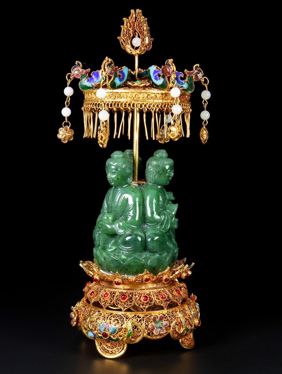 【瓏】和田玉 碧玉彫 花絲塗金 三面観音擺件 清代 乾隆御製 極細工 手彫り 置物擺件 中国古賞物 古美術 蔵出 【瓏】和田玉 碧玉彫 花絲塗金 三面観音擺件 清代 乾隆御製 極細工 手彫り 置物擺件 中国古賞物 古美術 蔵出