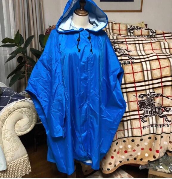 新品未使用タグ付き!Chalet多機能レインコート ポンチョ TH5 teflon防水効果 L ブルー 雨具