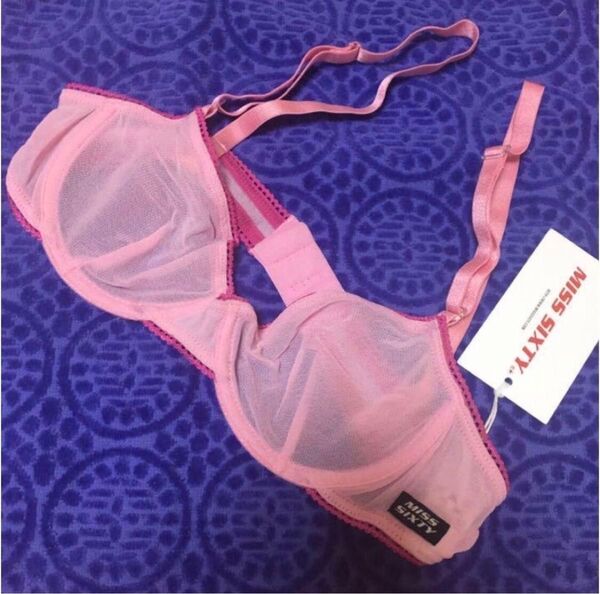 新品未使用!高級MISS SIXTY/ミスシックスティのブラジャー M ピンク
