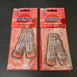 Mentos Car Air Freshener 車用芳香剤 ストロベリーの香り 2個セット エアーフレッシュナー 3g