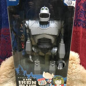 【オファー価格お待ちしております】新品未使用未開封　アイアン・ジャイアント IRON GIANT フィギュア レア