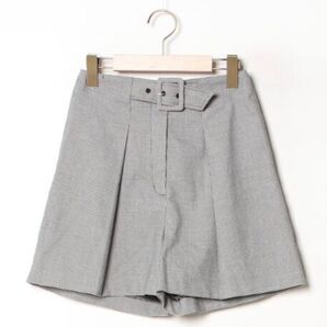 Lily Brown タックショートパンツ