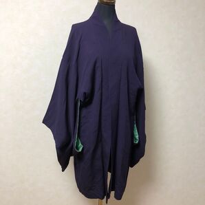 羽織 着物 和装 紫 パープル 昭和レトロ 着物 羽織り 上着 和服 着物 モダン 羽織り紐付き縮緬 古着 無地 家紋