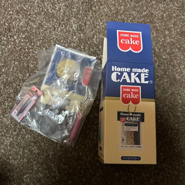 ケンエレファント homemade cake デコペンチョコ バレンタインデー キーホルダー 共立食品 mojojojo