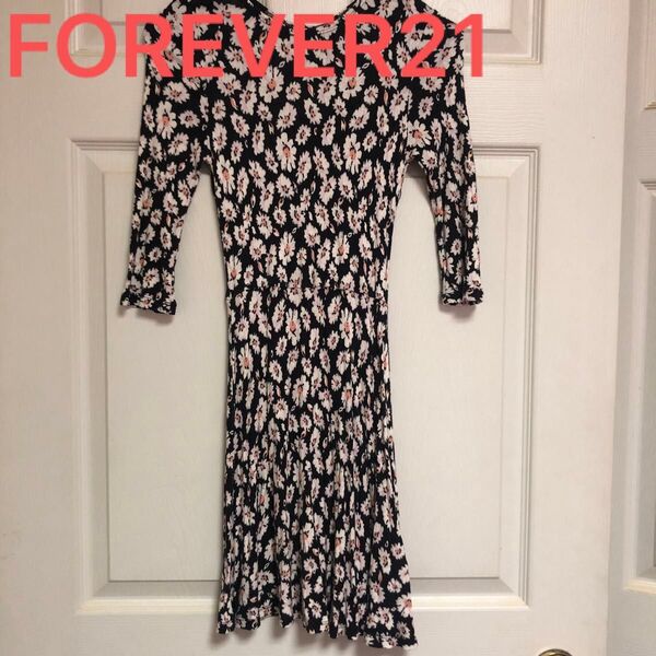 forever21 girls フォーエバー21 ワンピース ひざ丈 黒 総柄 約150㎝ 花柄 子供 キッズ ドレス 5分袖