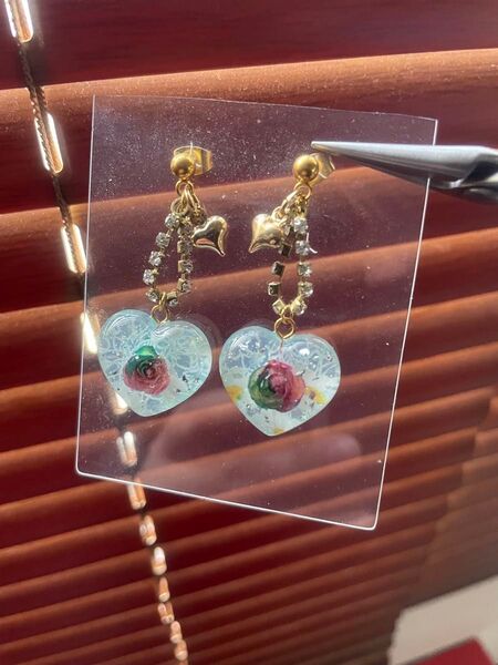 ハンドメイドピアス
