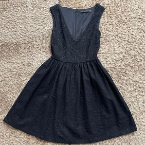 ZARA ワンピース ドレス ノースリーブ ひざ丈 ノースリーブワンピース パーティードレス