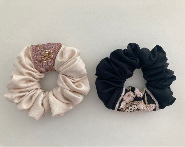 3) ハンドメイド インド刺繍リボン シュシュ2個セット
