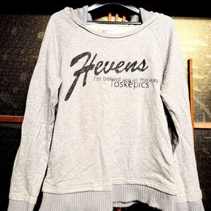 小顔効果パーカー 長袖