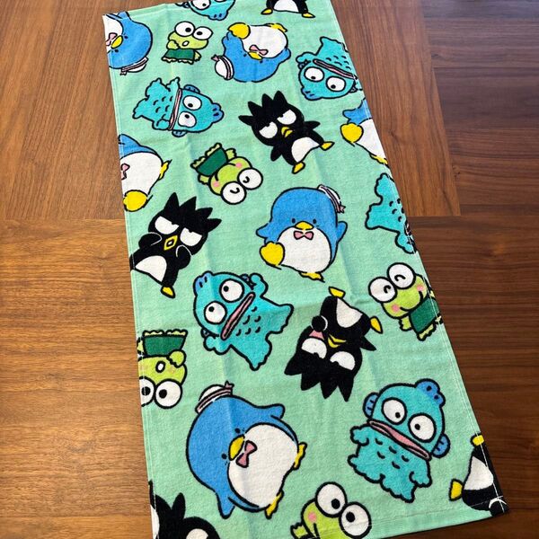 はぴだんぶい フェイスタオル 総柄 プール 水遊び サンリオ ハンギョドン