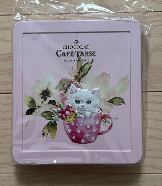 カフェタッセ CAFE-TASSE ミニタブレットアソート ネコ缶 チョコレート