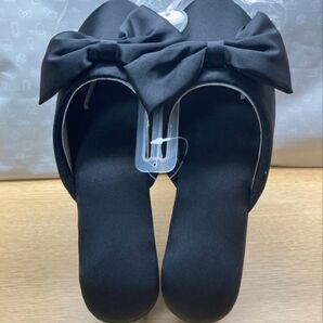 ②モモエリ プロデュース 【美脚サテン ハイヒールスリッパ】 桃華絵里