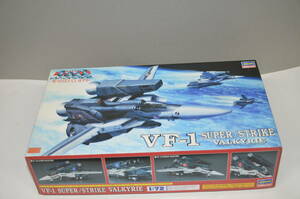 * treasure prompt decision * Super Dimension Fortress Macross love *.... - .1/72 VF-1 super Strike bar drill -17