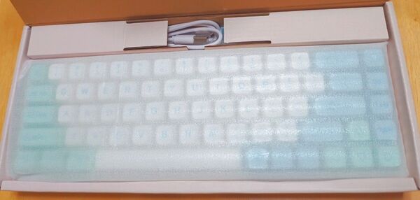 YUNZII KC68 メカニカルキーボード