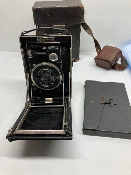 蛇腹カメラ Kamera-Werkstatten Dresden ドイツ製 革ケースあり 付属品あり 動作未確認 戦前