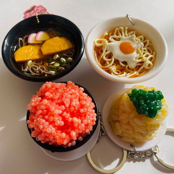 リアルキッチンシリーズ ミニチュア 食品サンプル いくら丼 ラーメン きつねそば チャーハン キーホルダー おままごと