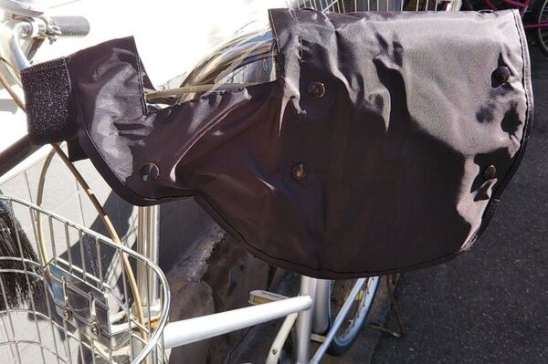 自転車用品 ハンドルカバー オールシーズン ボア取外し可 面ファスナーベルトで取付簡単♪防水・はっ水加工【ブラウン(濃めの茶色)】