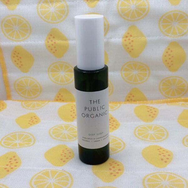 894/THE PUBLIC ORGANIC エッセンシャルオイルピローミスト