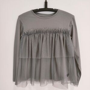 【新品試着のみ】長袖 トップス Dazy チュール