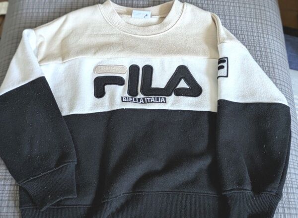 FILA フィラ キッズトレーナー 120センチ